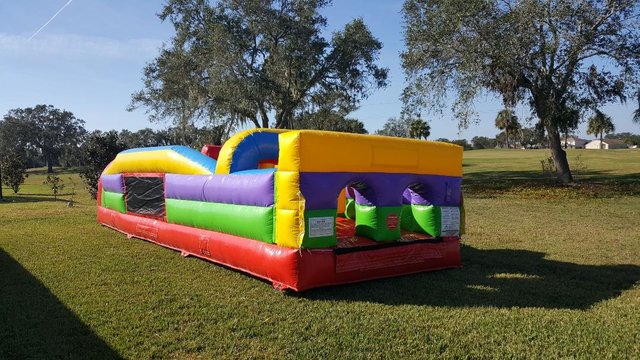 35 ft Retro Obstacle course
