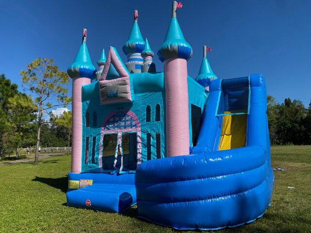 NEW SPARKLE PINK MAGIC CASTLE wet or dry no pool 20x20 x15 NEW SPARKLE PINK MAGIC CASTLE wet or dry no pool 20x20 x15