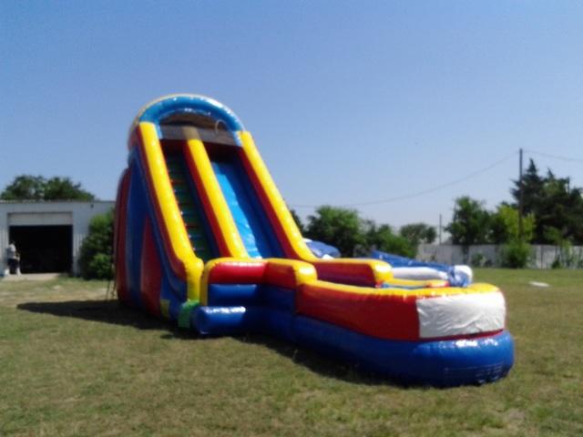 22' Ft Big Red Slip n Dip Water Side W/Pool