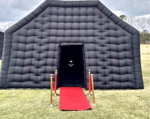 Night club 20ftx30ft