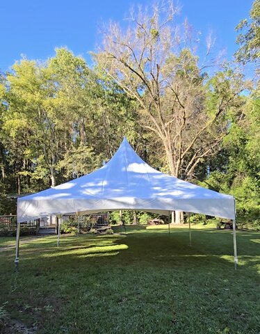 High Peak Tents 20x20, Hold 45 to 50 guest High Peak Tents 20x20, Hold 45 to 50 guest