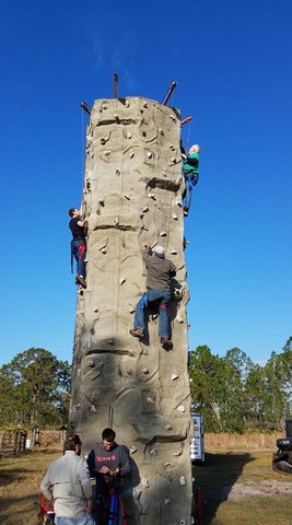 (112) 28 Foot Tall Rock Wall (112) 28 Foot Tall Rock Wall