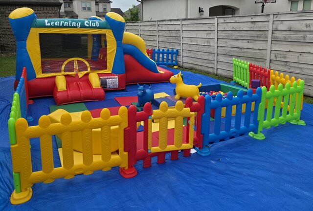 Multi Color Soft Play w/Bounce House Multi Color Soft Play w/Bounce House