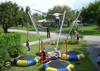 Person Bungee Trampoline 4 Stations