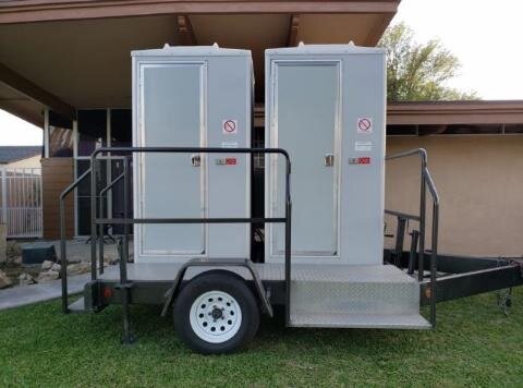 BATHROOM TRAILER WITH AC BATHROOM TRAILER WITH AC