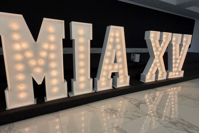 Mia xv marquee letter quinceañera rentals az Mia xv marquee letter quinceañera rentals az