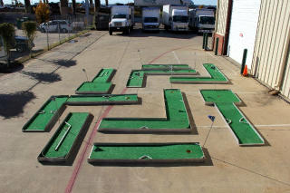 9 Hole Mini Golf 9 Hole Mini Golf
