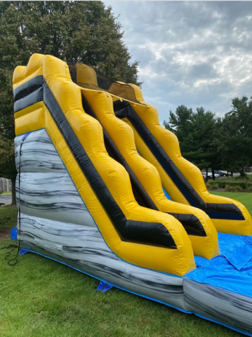 Bumblebee Large Wet / Dry Inflatable Slide Bumblebee Large Wet / Dry Inflatable Slide