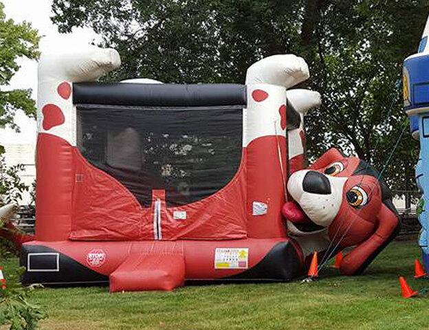 Red Beagle Dog Bounce House Red Beagle Dog Bounce House