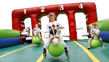 Fun Derby Track w/ 4 Horse Hops Fun Derby Track w/ 4 Horse Hops