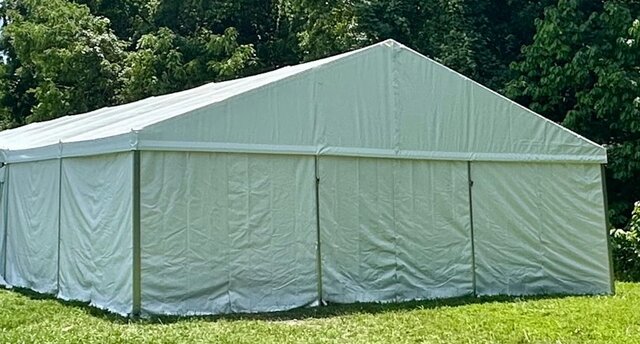 30'x100' Clearspan Tent 30'x100' Clearspan Tent