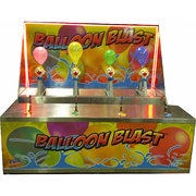 (9) WATER GUN Pop The Balloon In The CLOWN SQUIRTING RACE 