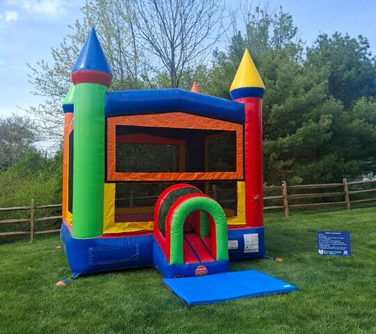 Rainbow Modular Bounce House 13 x 13 Unit #11 Rainbow Modular Bounce House 13 x 13 Unit #11