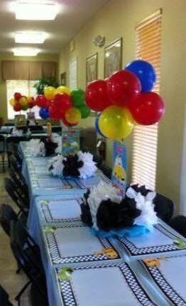 Balloon Table Decoration