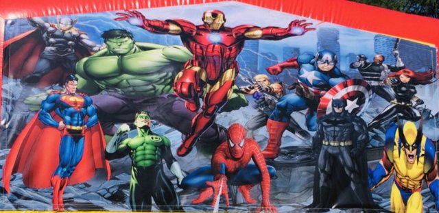 Super heros panel