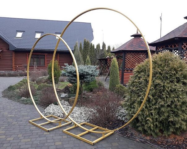 LARGE COPPER CIRCLE WEDDING AND PARTY ARCH