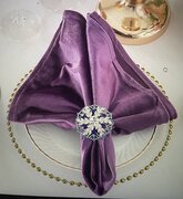  Velvet 20"x20" Linen Napkin - Purple