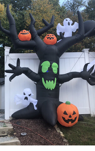10 ft Halloween tree