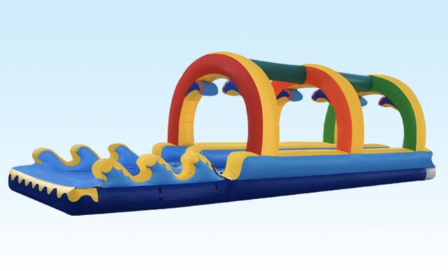 40’ Dash ‘N Splash Water Slide 40’ Dash ‘N Splash Water Slide
