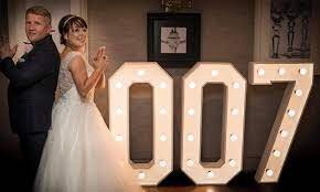 007 Lighted Letters