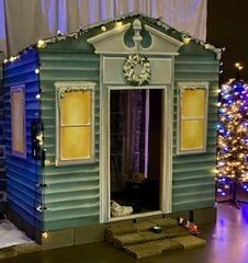 B-Blue Christmas House