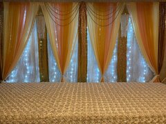 Gold Ivory & Org Draping