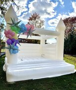 White Bounce Houses White Bounce Houses