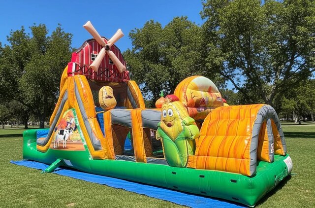 40' Great Farm Obstacle Course 40' Great Farm Obstacle Course