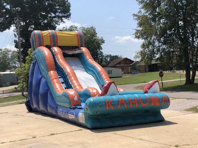 19ft Big Kahuna Wet or Dry 19ft Big Kahuna Wet or Dry