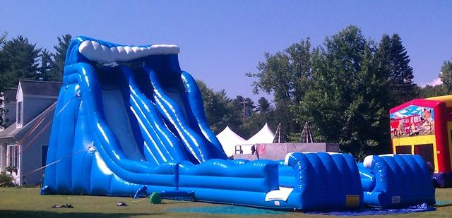 27 Foot Pipeline Duel lane water slide with landing