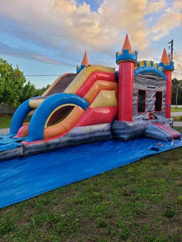 Castle wet or dry double lane combo with pool Castle wet or dry double lane combo with pool