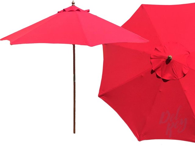 Umbrellas - 7.5' Market Umbrella - Red