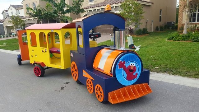 Trackless train - Price Per Hour Trackless train - Price Per Hour
