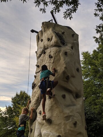 20 Ft. Prehistoric Rock Climbing Wall Rental 20 Ft. Prehistoric Rock Climbing Wall Rental