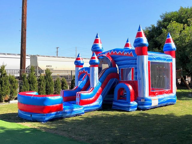 Party Package 4 Bounce House with Slide Party Package 4 Bounce House with Slide