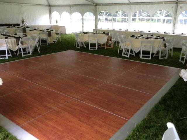 16ft x 16ft Dance floor 16ft x 16ft Dance floor