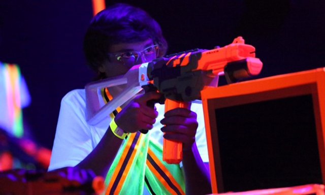 Glow NERF Party Package Glow NERF Party Package