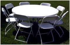 Round Table with 6 Chairs