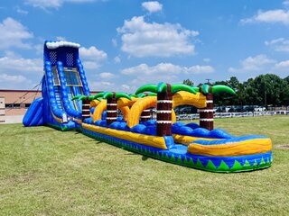 32' Dual Lane Malibu Splash with Slip N Slide