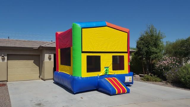 2n1 bounce house no.1