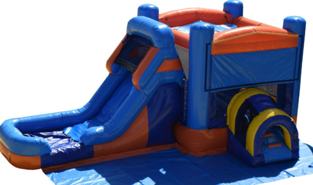 Wet OKC Combo Bounce House with Slide Wet OKC Combo Bounce House with Slide