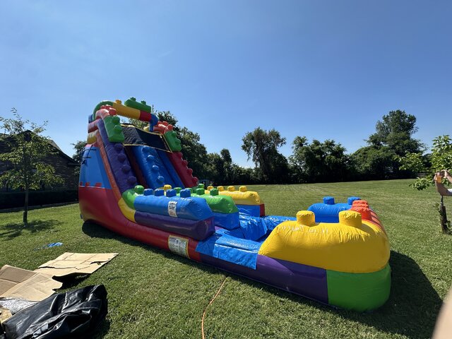 18 Foot Mega Block Single Lane Water Slide with Pool (Wet or Dry) 18 Foot Mega Block Single Lane Water Slide with Pool (Wet or Dry)