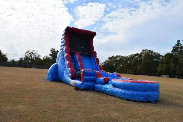 Serenity Wave Water Slide Serenity Wave Water Slide