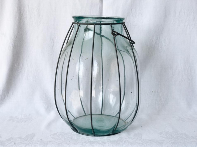 Vase- Onion Glass w/ Wire Hanger Vase- Onion Glass w/ Wire Hanger
