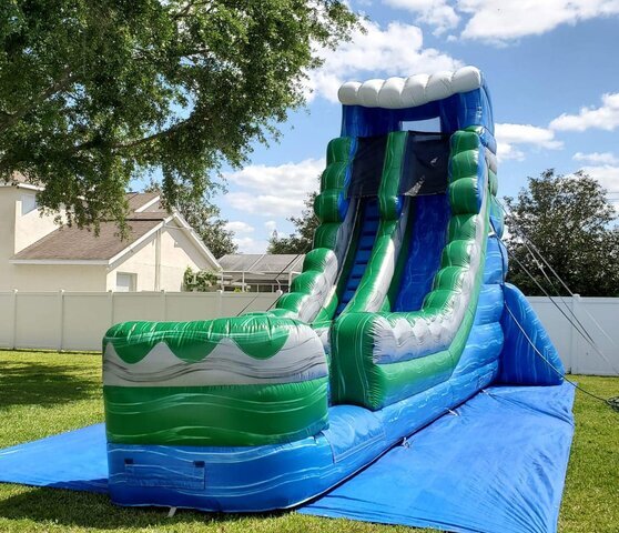 20' Tsunami 20' Tsunami