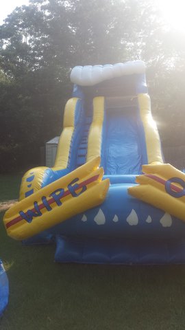 19 ft wipe out 19 ft wipe out
