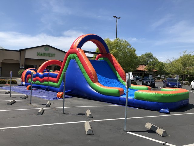 60’ Mega Obstacle WET 60’ Mega Obstacle WET