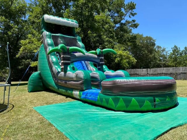 22ft green Emerald Crush with pool 22ft green Emerald Crush with pool