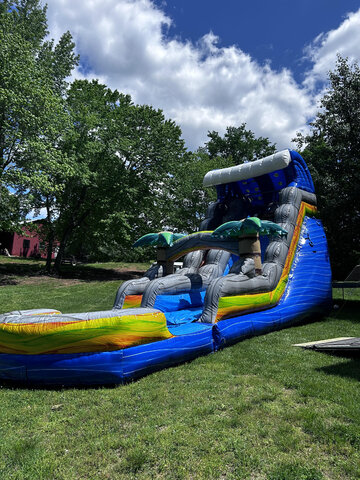 Wave Rush (18ft Tall) Wave Rush (18ft Tall)