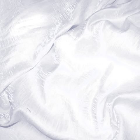White Crushed Shimmer 8 Foot Drape Table Linen White Crushed Shimmer 8 Foot Drape Table Linen